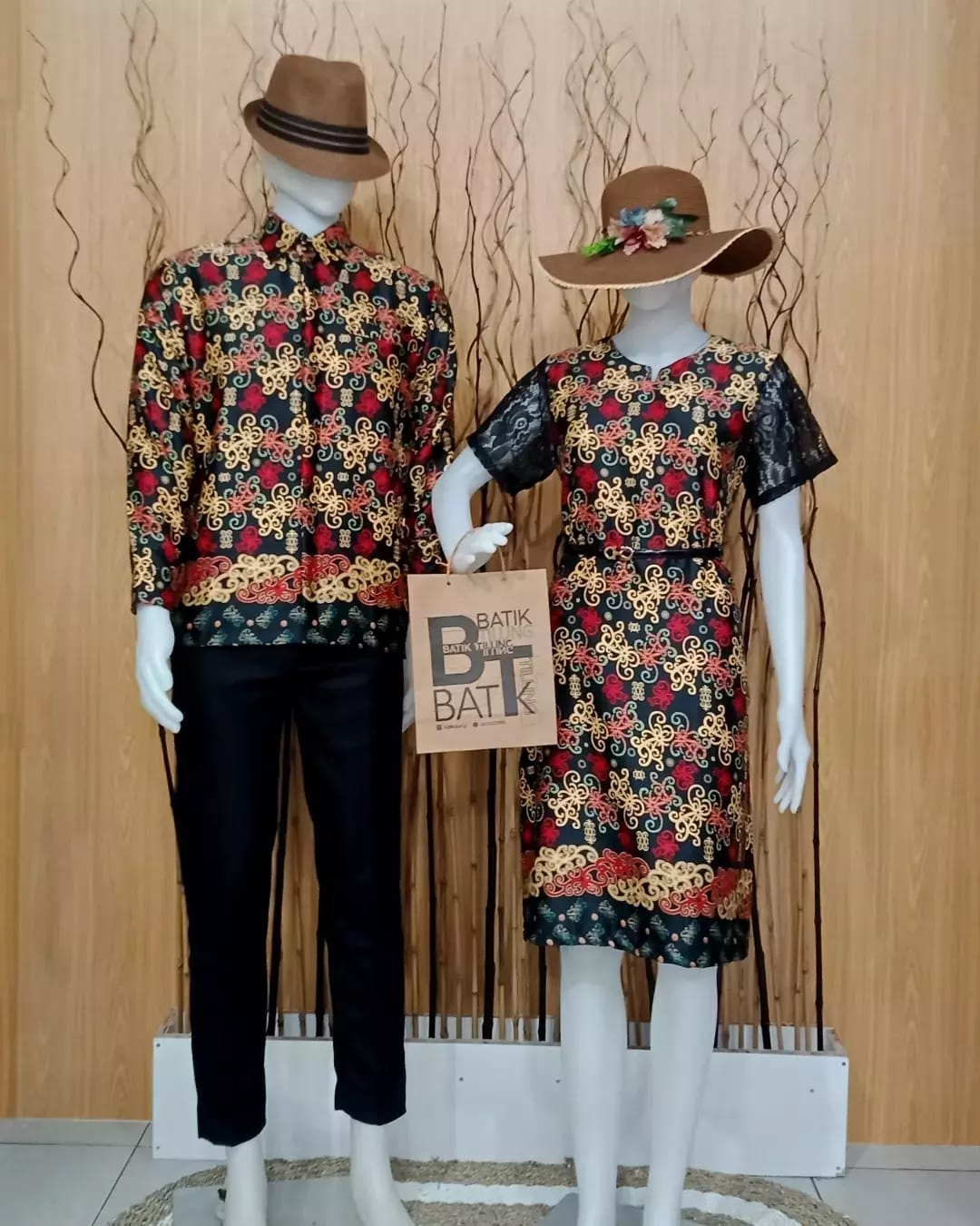 Batik Couple Motif Kalteng